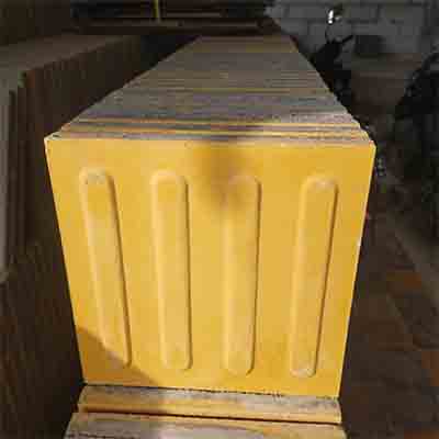 Tegel Disabilitas Motif Lurus 30x30x3